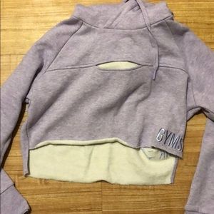 Cropped Gymshark sweatshirt